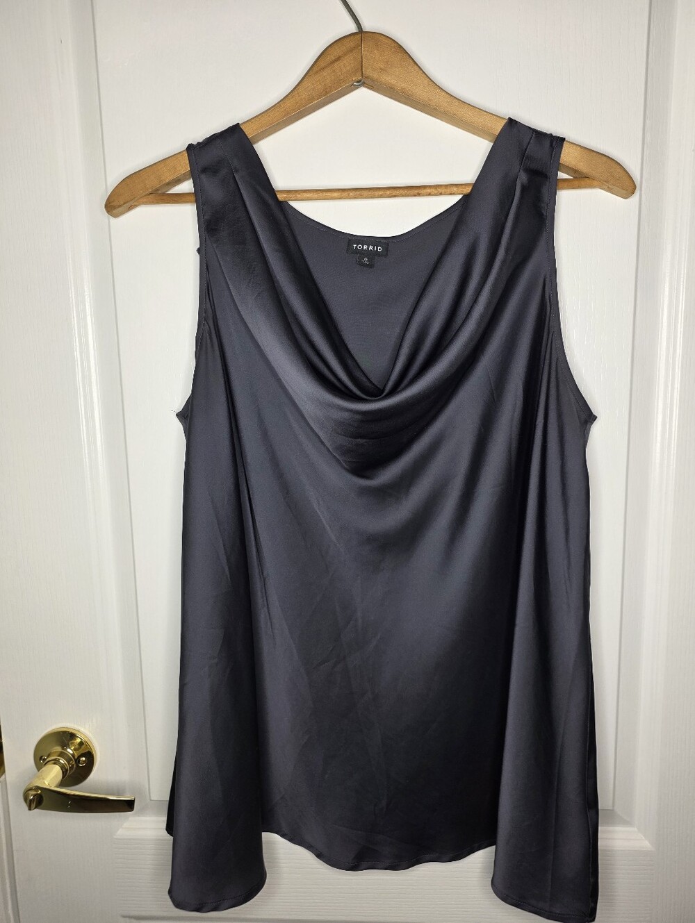 Torrid Cowl Neck Satiny Sleeveless Top SZ 0